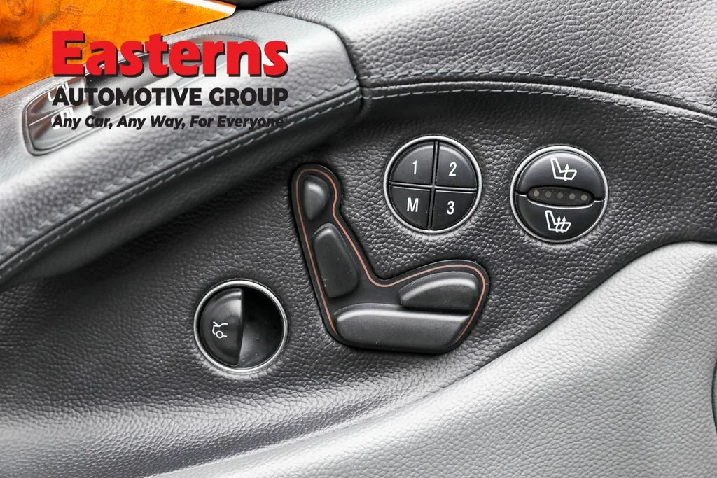 Used 2005 Black Mercedes-Benz SL 500 image 20