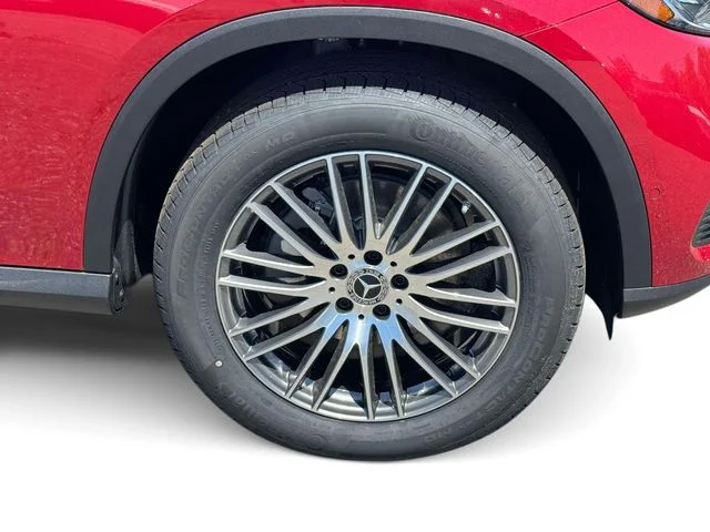 New 2026 Patagonia Red Metallic Mercedes-Benz GLC 300 image 8