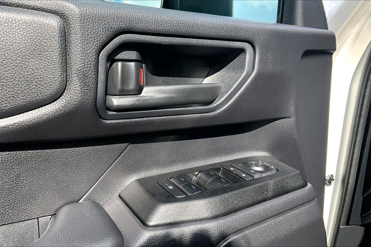 Used 2025 Ice Cap Toyota 1958 image 31