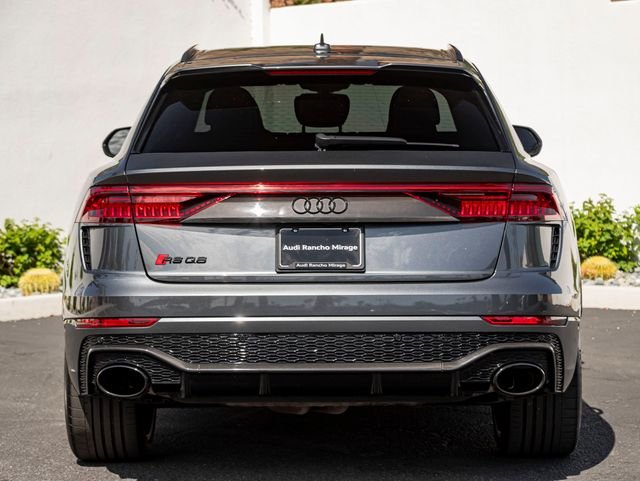 Used 2022 Daytona Gray Pearl Effect Audi 4.0T image 8