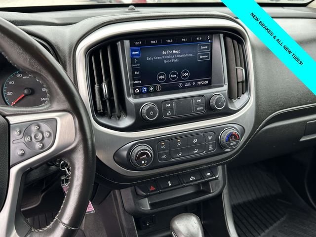 Used 2022 Gray GMC Elevation image 18