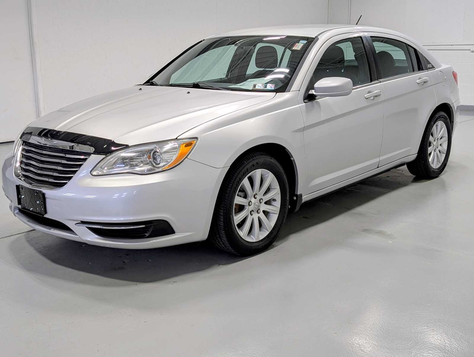 2012 Chrysler 200 Touring