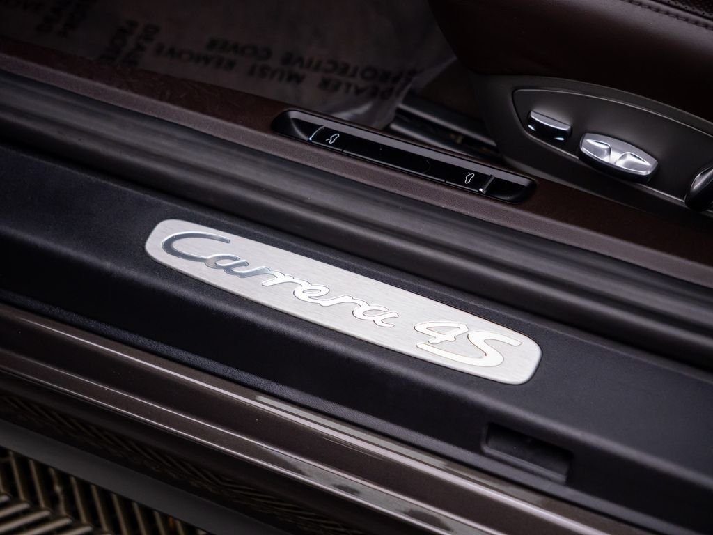 Used 2015 Anthracite Brown Metallic Porsche Carrera 4S image 18