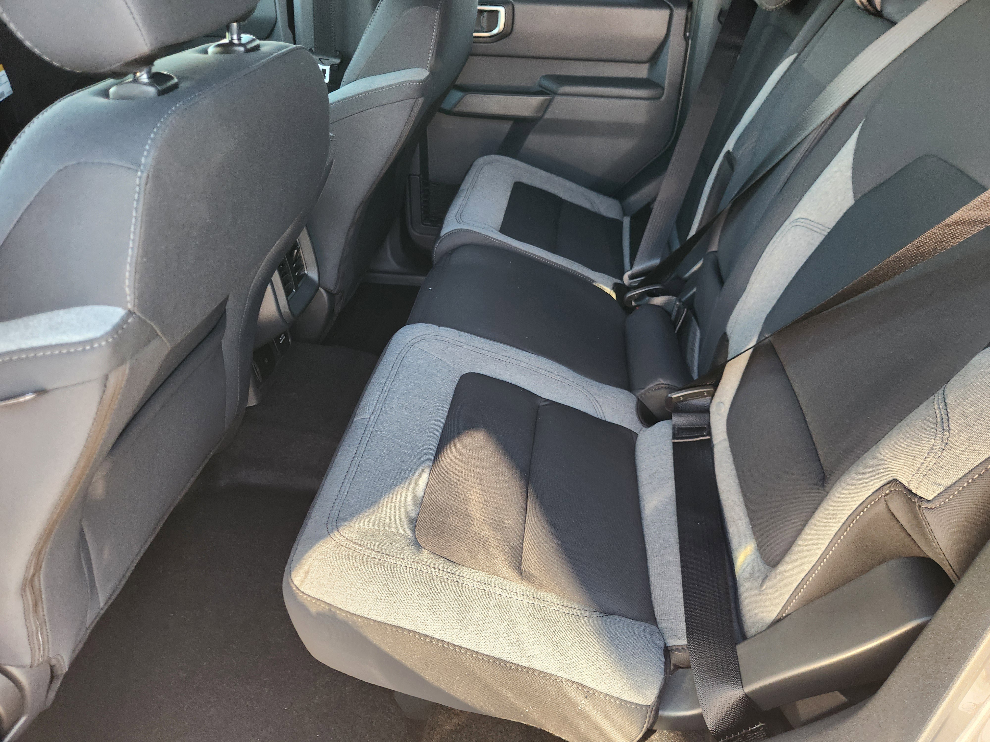 New 2025 Carbonized Gray Metallic Ford Big Bend image 19
