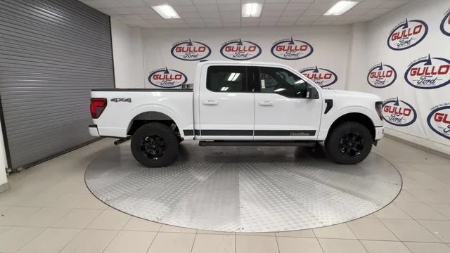 New 2026 Oxford White Ford XLT image 13