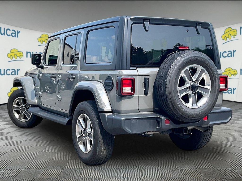 Used 2021 Sting-Gray Clearcoat Jeep Unlimited Sahara image 4