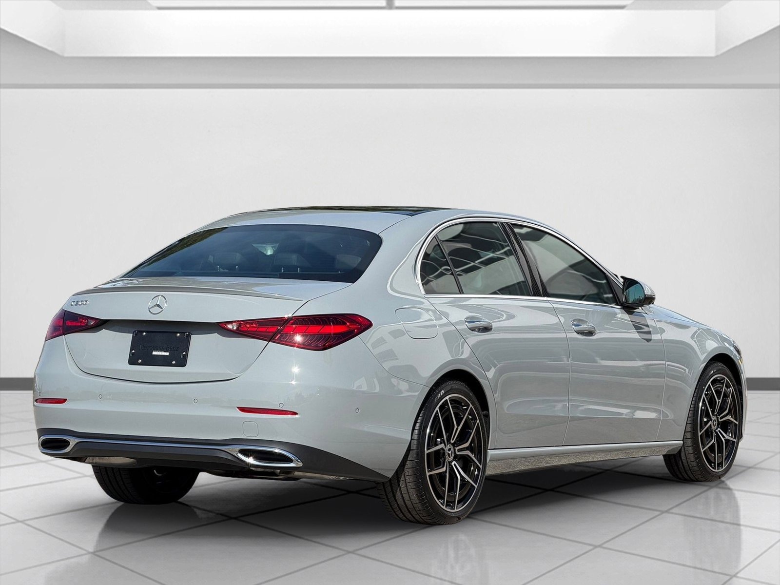 New 2026 MANUFAKTUR Alpine Grey Mercedes-Benz C 300 image 25