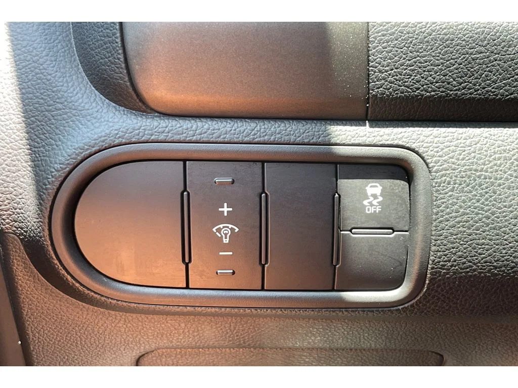 Used 2017 Deep Sea Blue Kia LX image 35