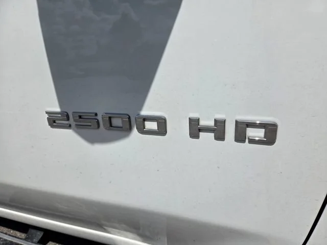 Used 2020 White Chevrolet High Country image 4