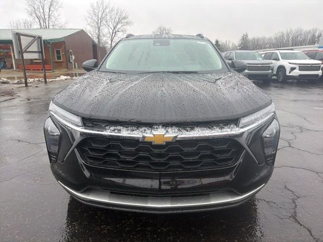 2026 Chevrolet Trax LT - Photo 8