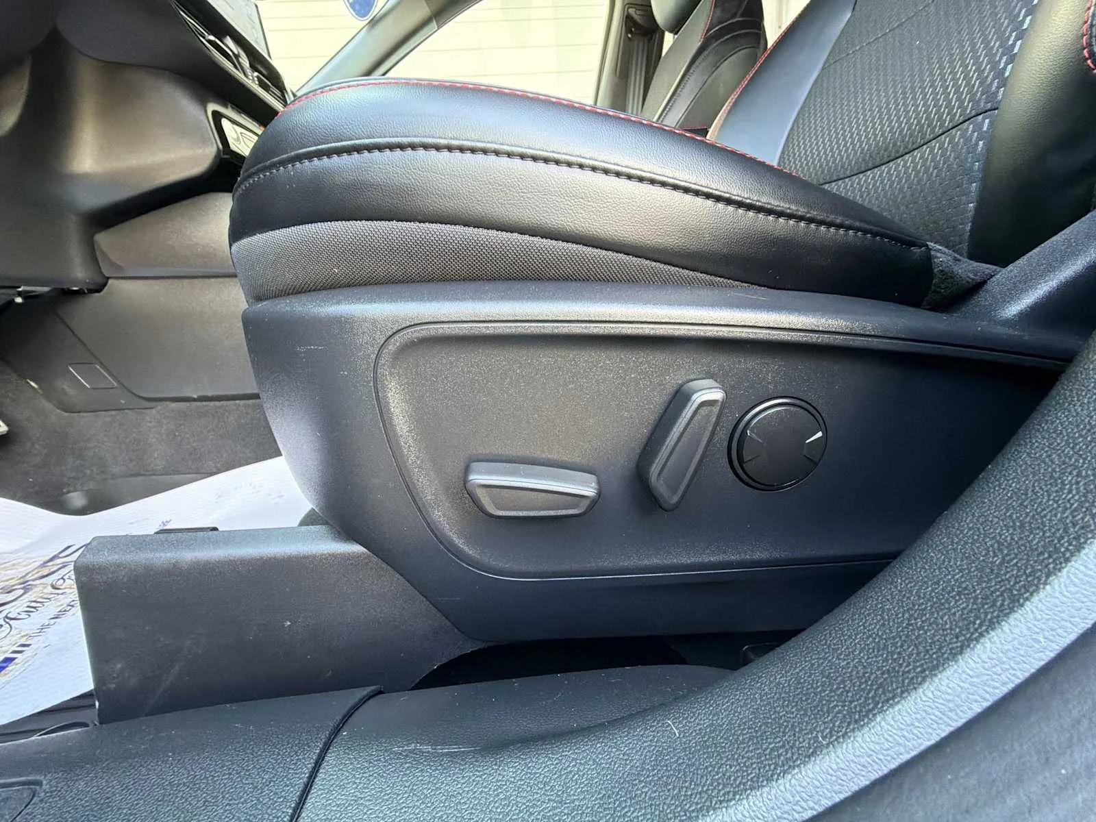 Used 2024 Carbonized Gray Metallic Ford ST-Line image 14