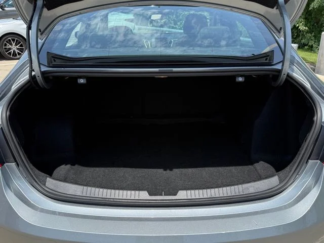 Used 2025 Gray Chevrolet RS image 26