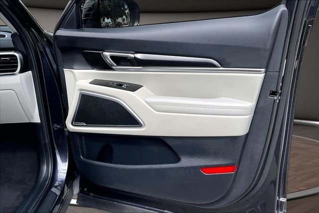 Used 2025 Gray Kia S image 21