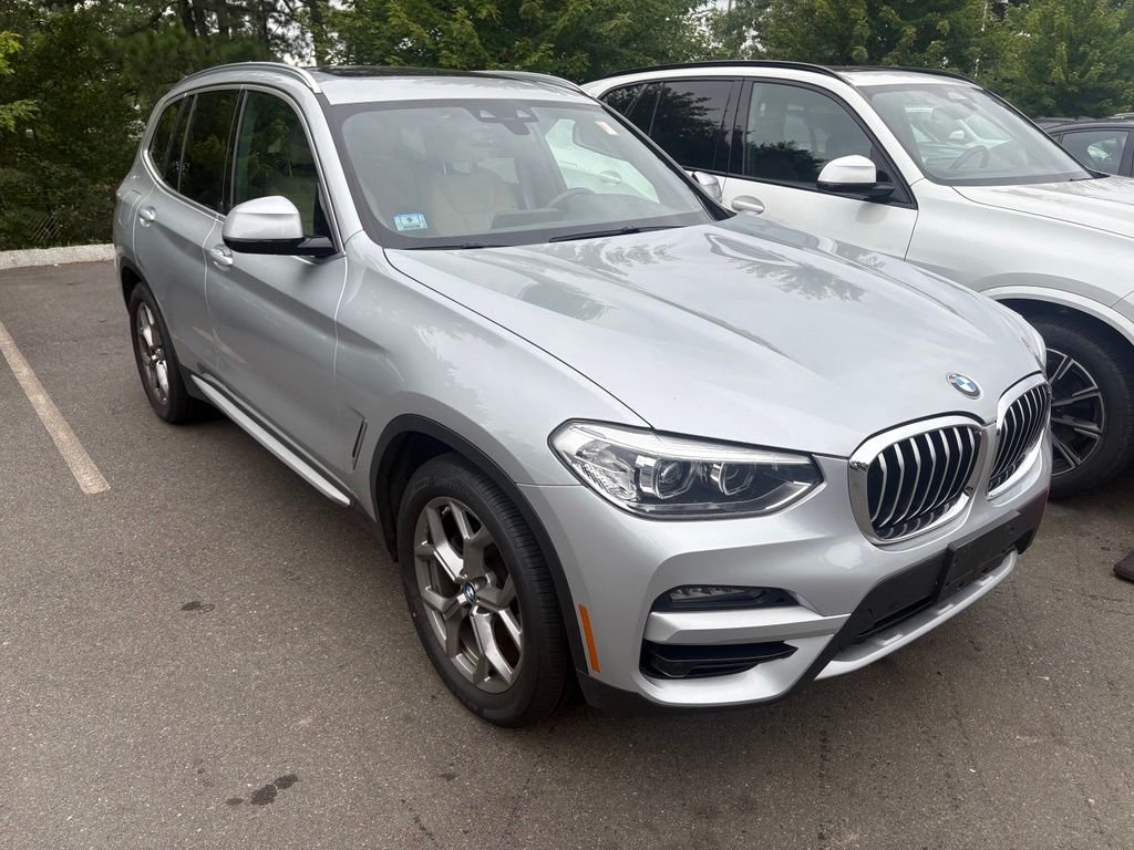 Used 2021 Glacier Silver Metallic BMW xDrive30i image 7