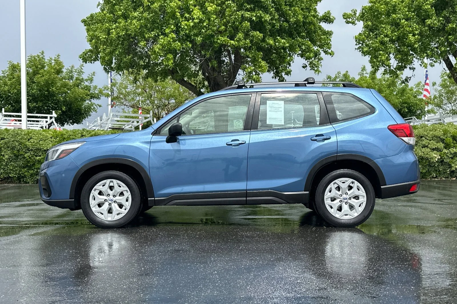 Used 2019 Horizon Blue Pearl Subaru Base image 7