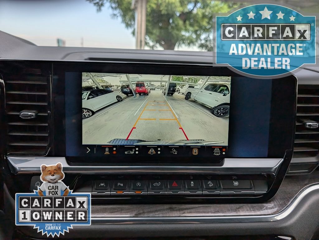 Used 2024 Summit White Chevrolet LTZ image 9