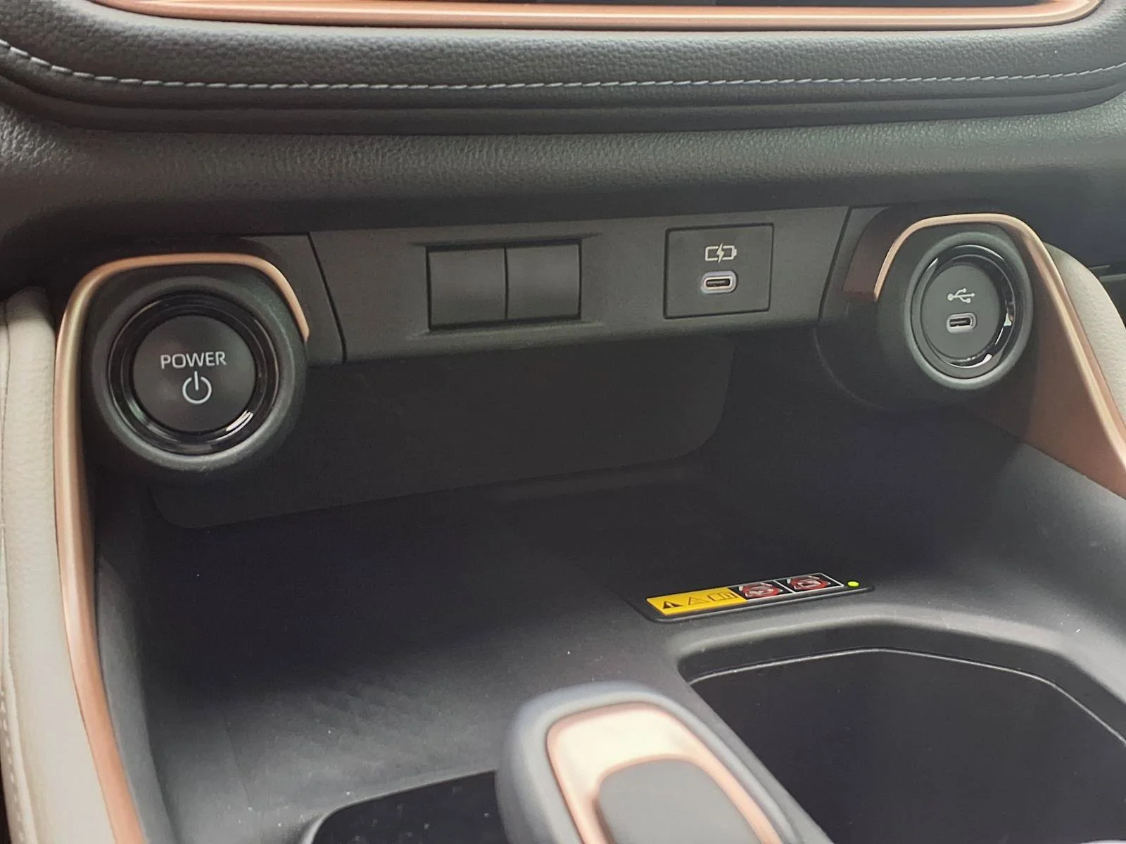 Used 2024 Pearl Toyota Hybrid MAX Limited image 13