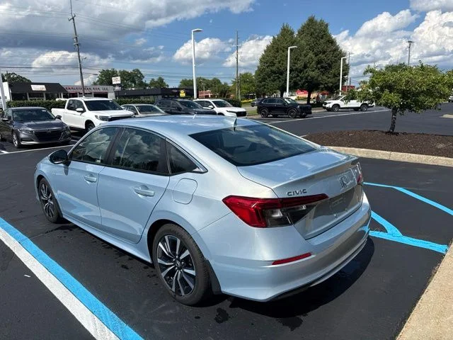 Certified Used 2023 Morning Mist Metallic Honda EX image 7