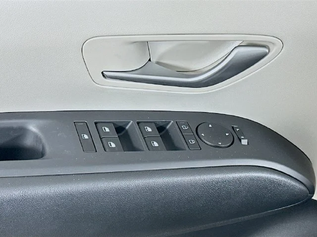 New 2026 Hyundai TUCSON HYBRID SEL