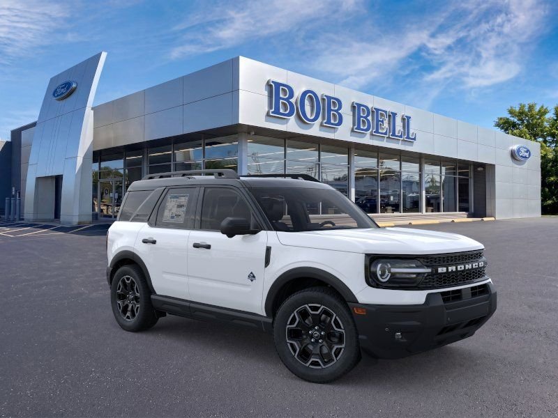 New 2026 White Ford Outer Banks image 7