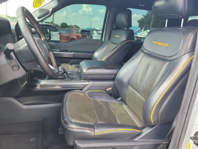 Used 2023 White Ford Tremor image 19
