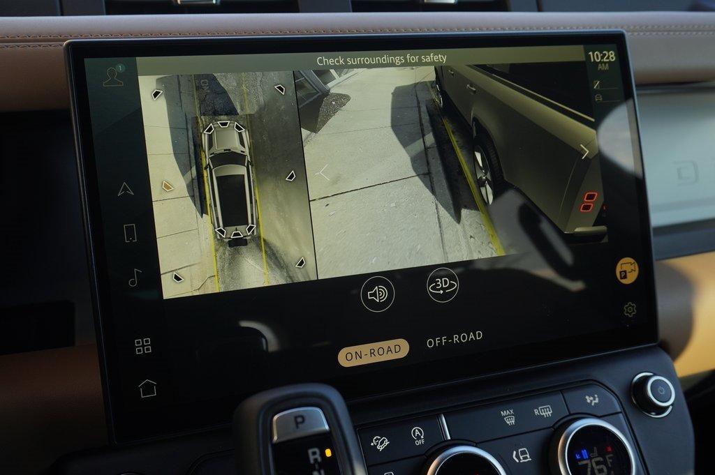 2026 LAND ROVER DEFENDER - Image 23