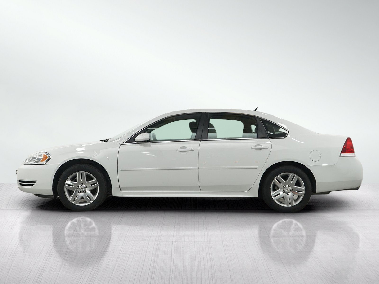 Used 2015 Chevrolet Impala Limited 2FL with VIN 2G1WB5E37F1138564 for sale in South Saint Paul, Minnesota