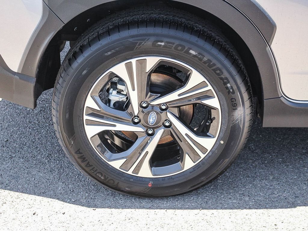 New 2026 ICE SILVER METALLIC Subaru Premium image 9