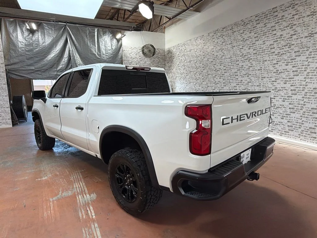 Used 2024 Summit White Chevrolet ZR2 image 5