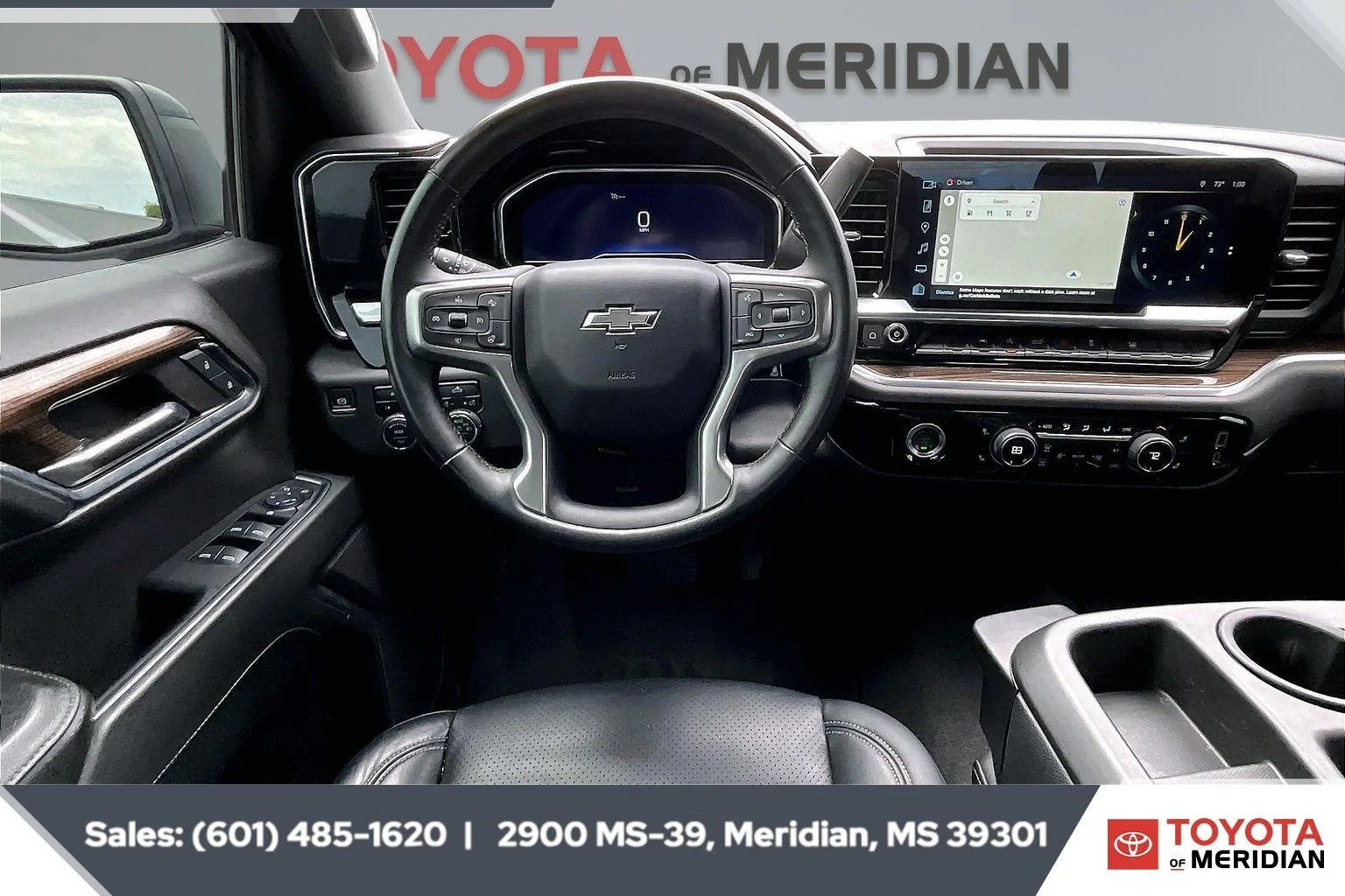 Used 2024 Summit White Chevrolet RST image 5