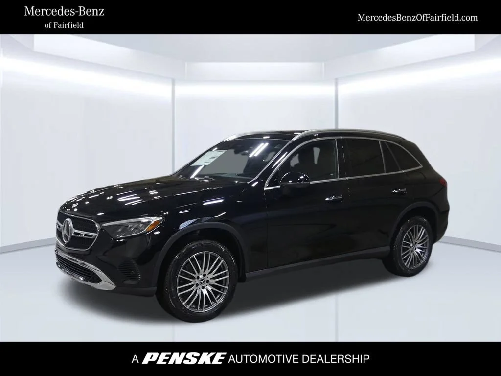 New 2026 Black Mercedes-Benz GLC 300 image 1
