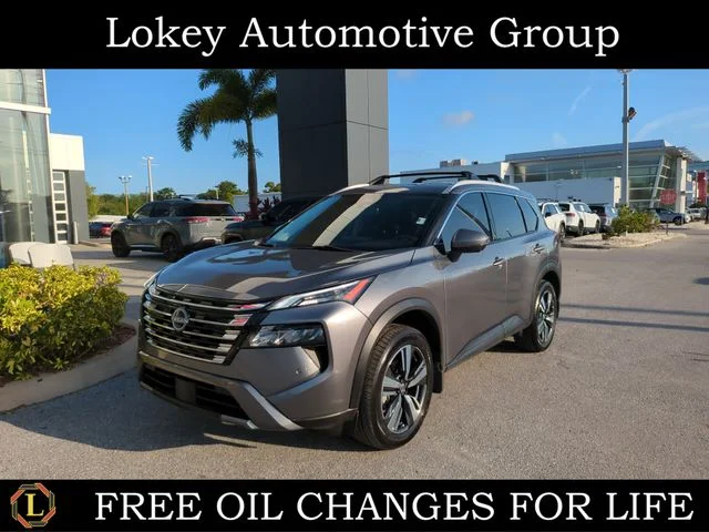 2024 Nissan Rogue SL FWD's photo