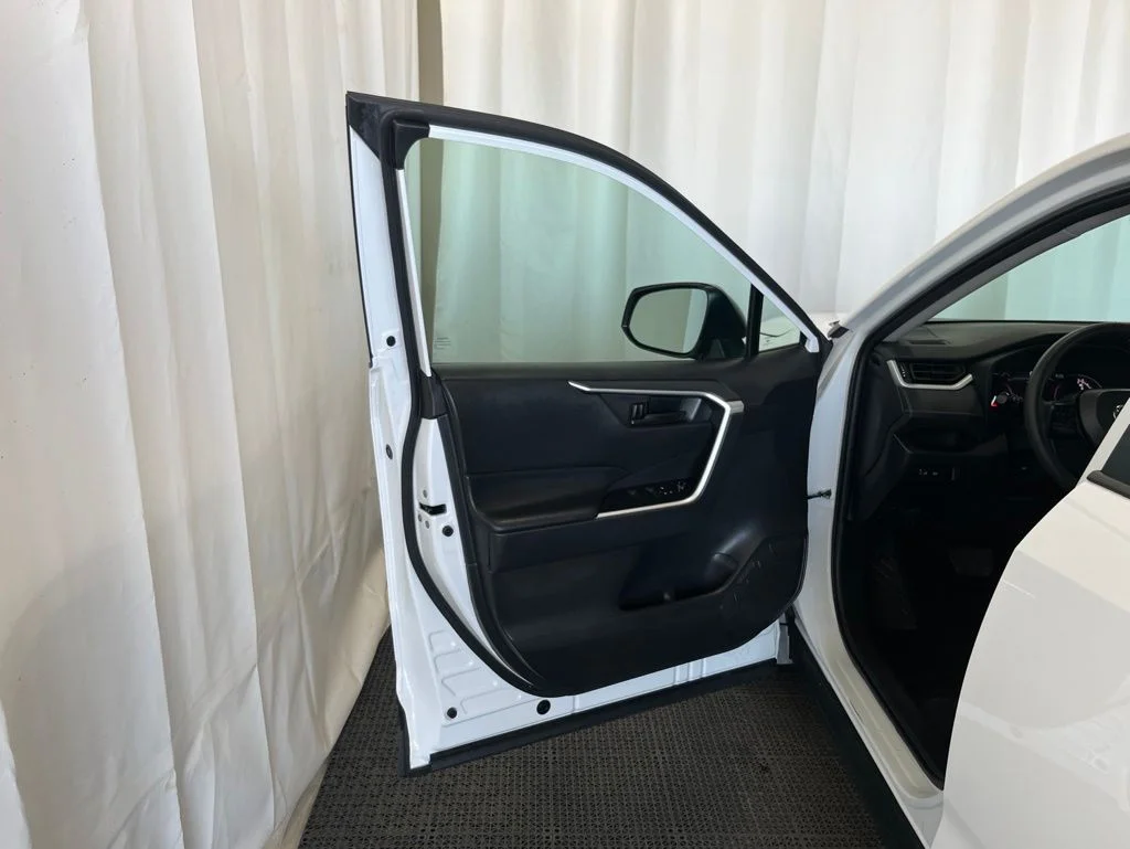 Used 2024 White Toyota LE image 18