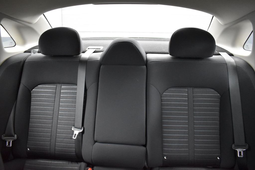 Certified Used 2025 Snow White Pearl Kia LXS image 17
