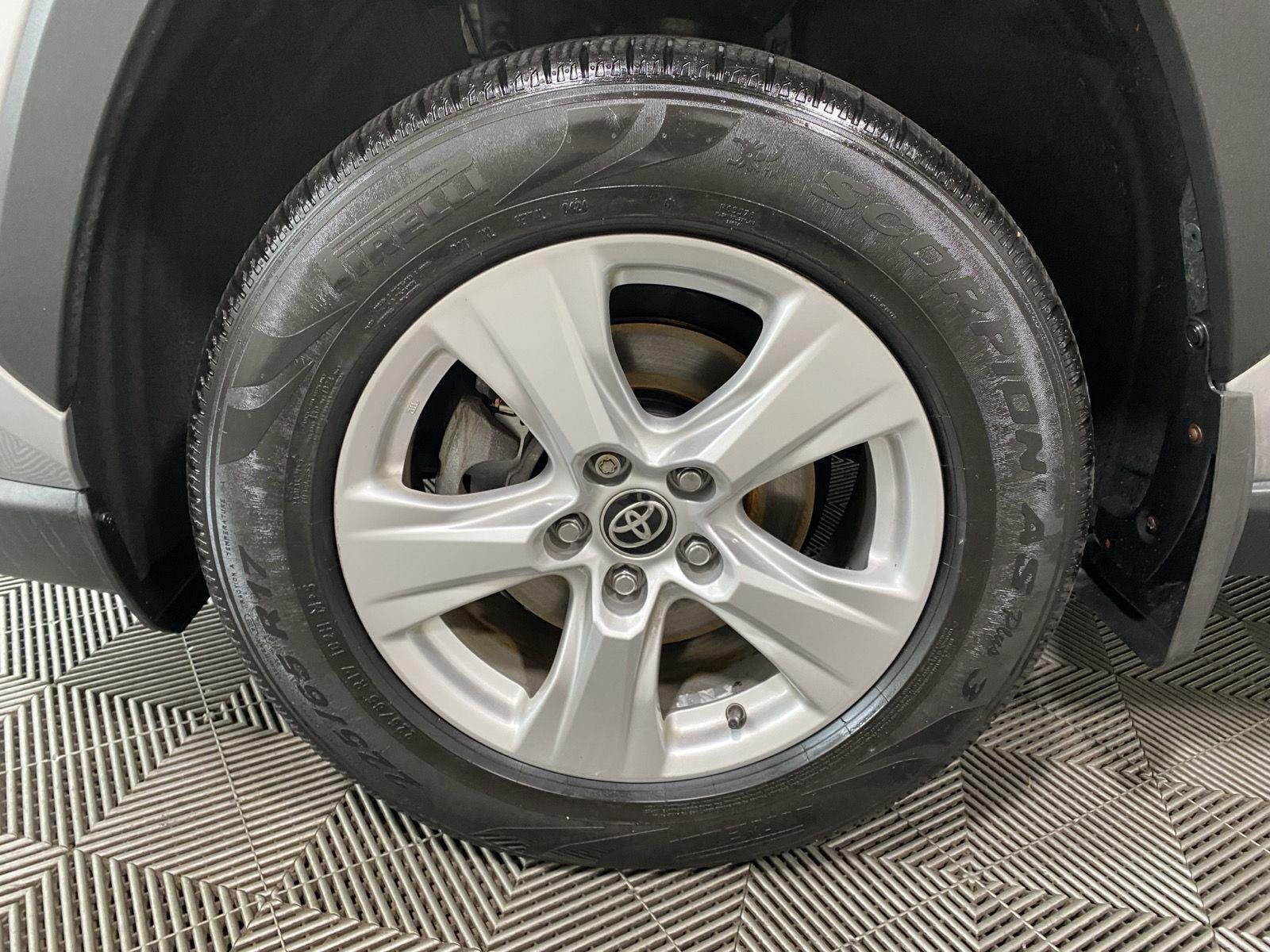 Used 2021 Silver Sky Metallic Toyota XLE image 11