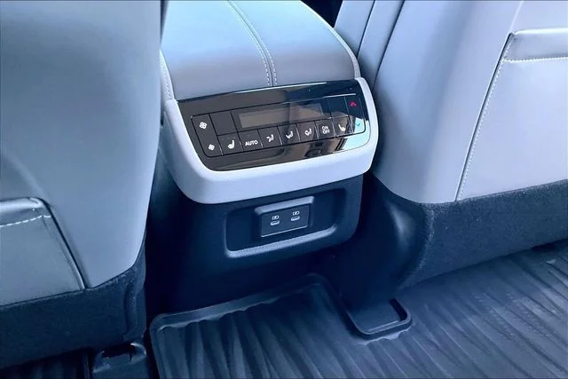 New 2027 Blue INFINITI LUXE image 34