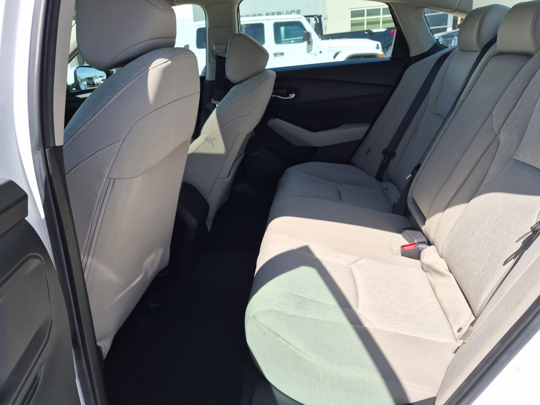 Certified Used 2023 Platinum White Pearl Honda EX image 25