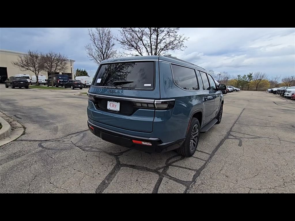 New 2026 Steel Blue Exterior Paint Jeep  image 7