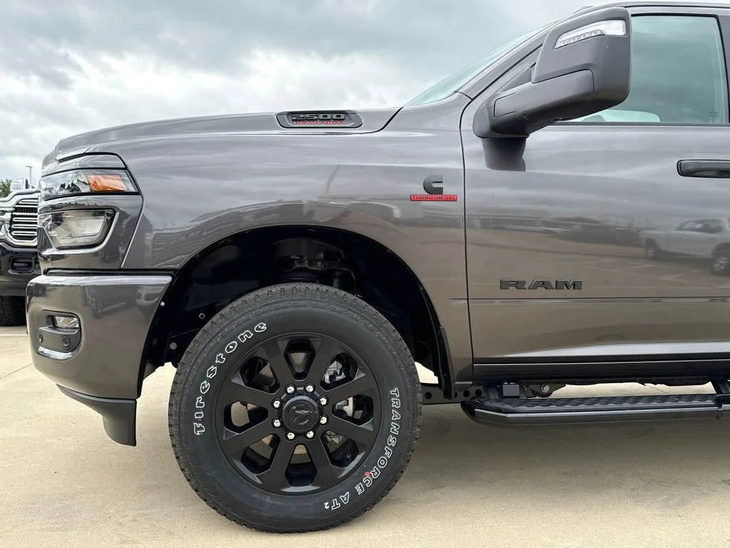 New 2026 Granite Crystal Metallic Clearcoat RAM Big Horn image 5