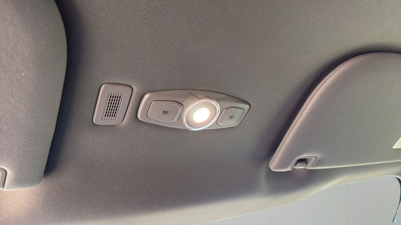 Used 2018 Gray Ford XL image 22