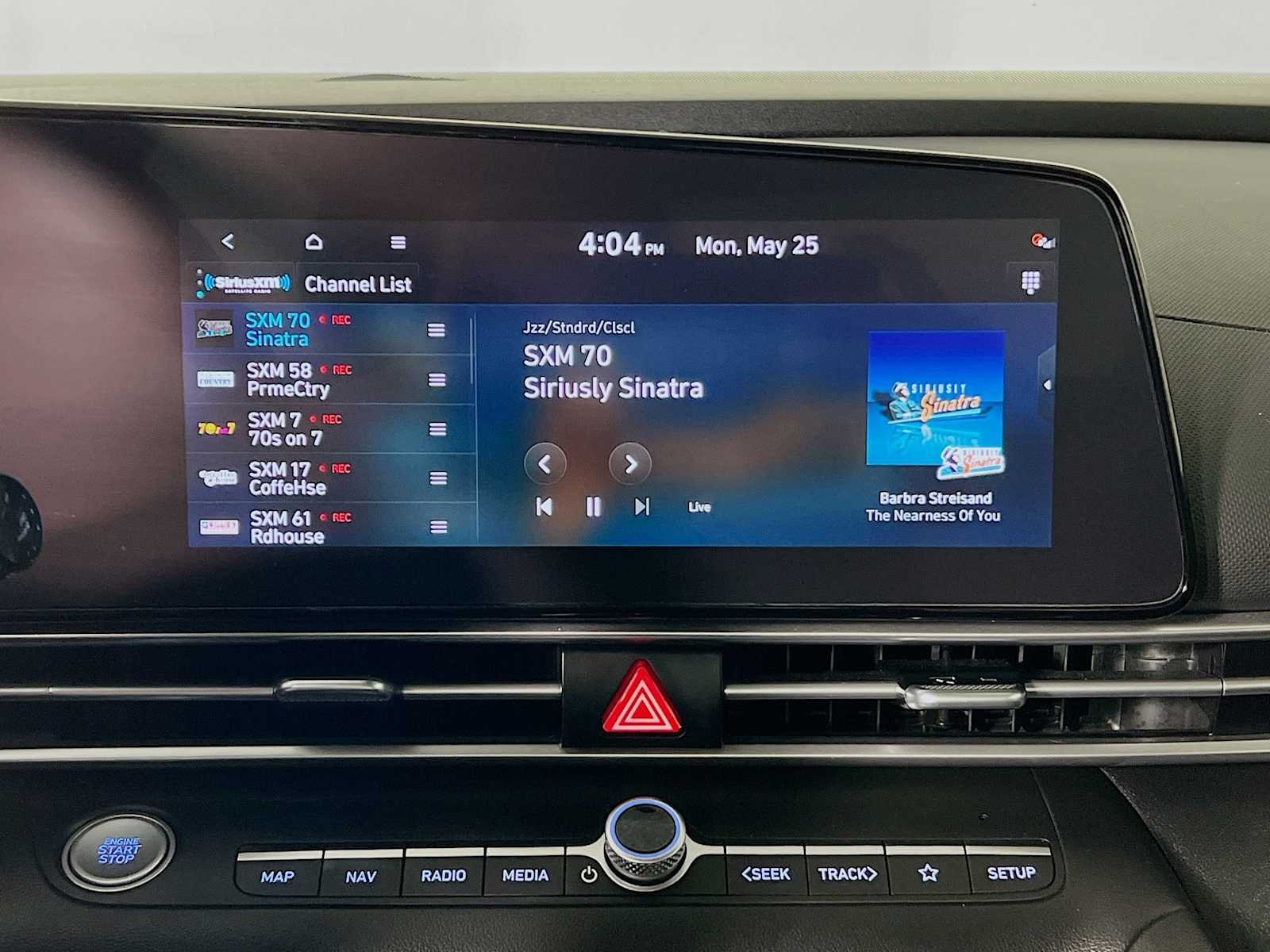Used 2023 Ultimate Red Hyundai SEL image 15