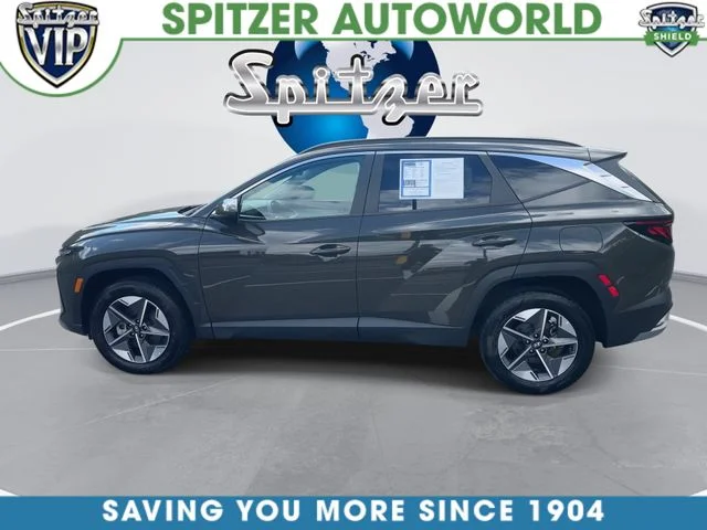 Used 2025 Green Hyundai SEL image 6