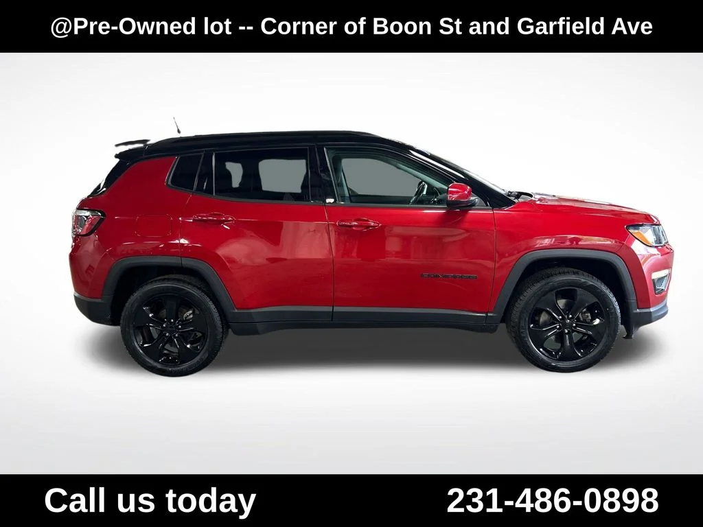 Used 2020 Red Jeep Latitude image 6
