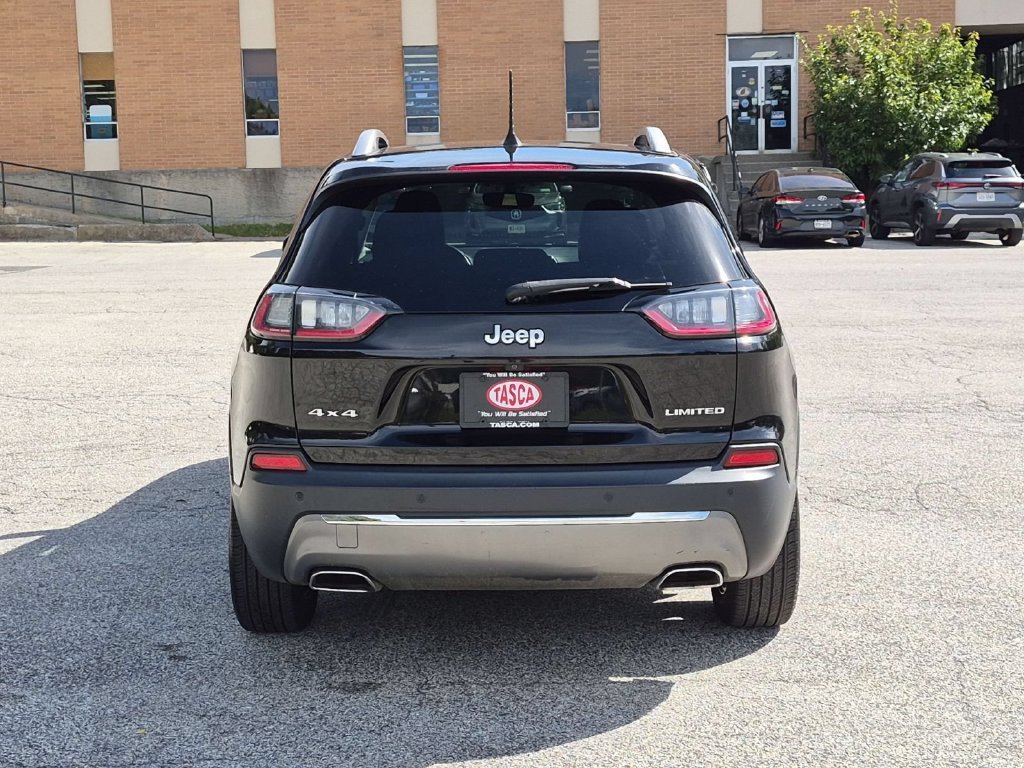 Used 2019 Black Jeep Limited image 4