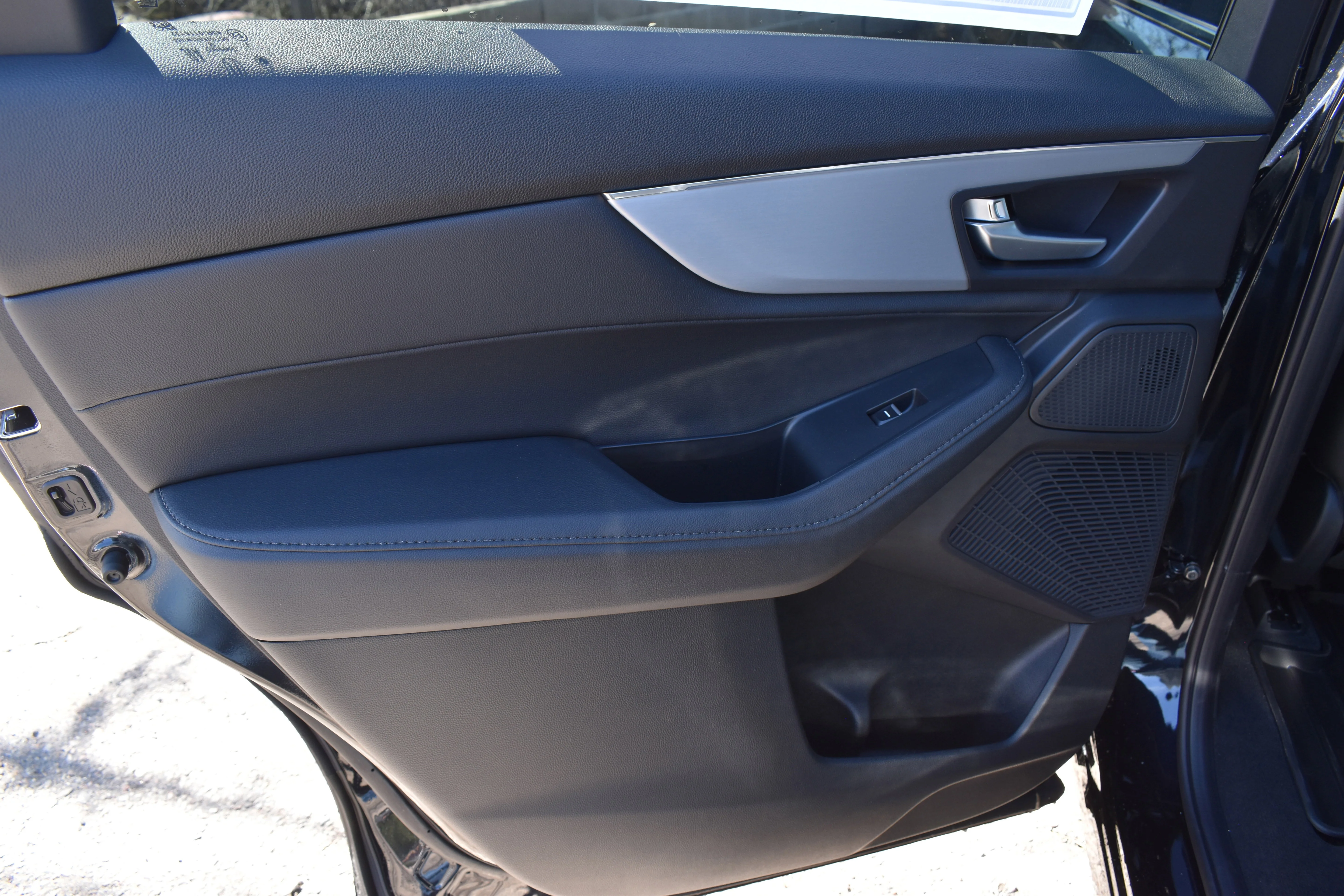 New 2026 Majestic Black Pearl Acura 4MDX image 27
