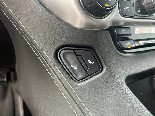 Used 2019 SATIN STEEL METALLIC GMC SLT Standard Edition image 10