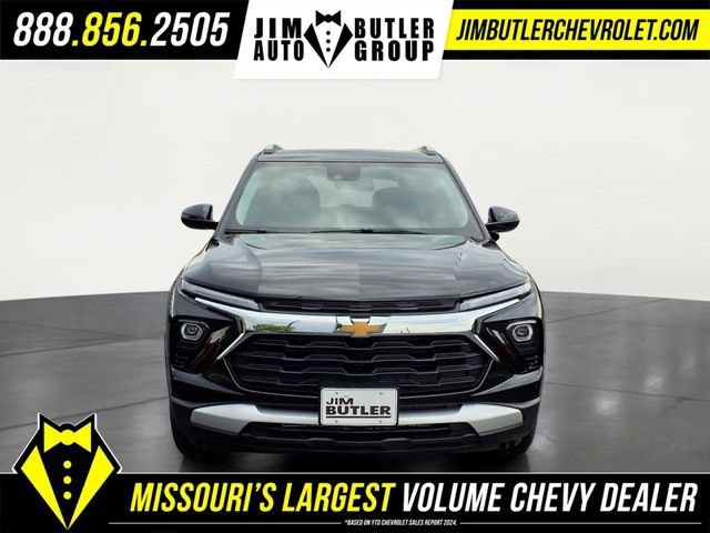 New 2026 Mosaic Black Metallic Chevrolet LT image 23