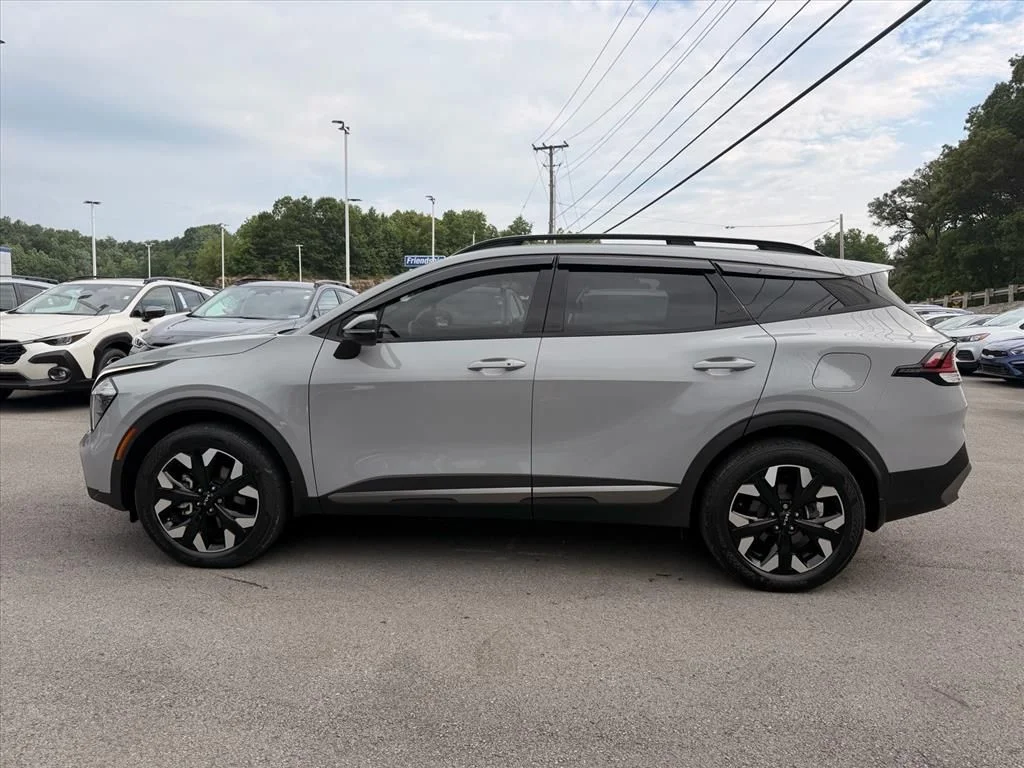 Used 2023 Gray Kia X-Line image 4
