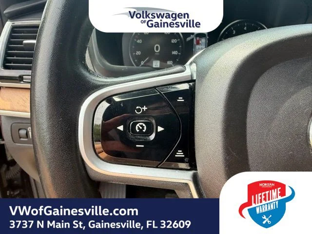 Used 2018 Onyx Black Metallic Volvo Inscription image 26