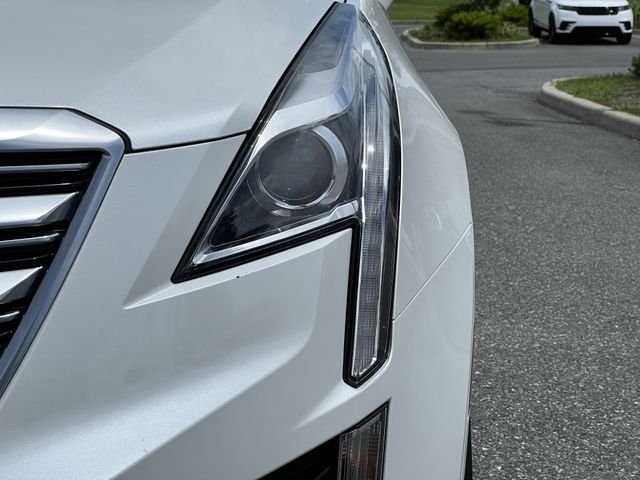Used 2019 White Cadillac Base image 9